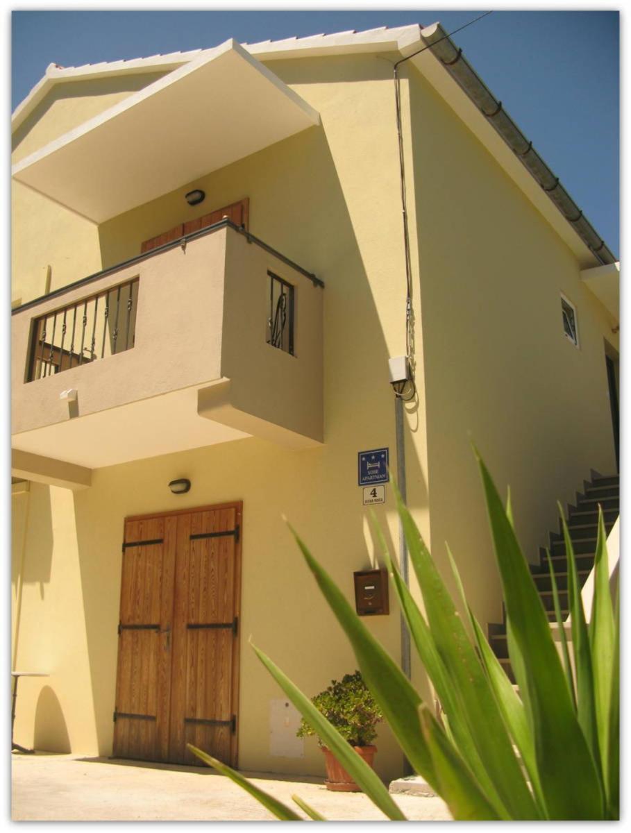 Bubi Hvar Apartments 1 Hvar Town Exterior foto