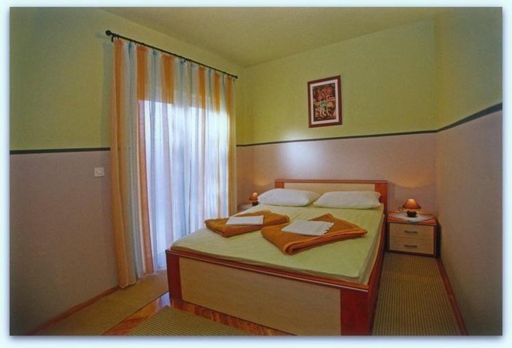 Bubi Hvar Apartments 1 Hvar Town Exterior foto